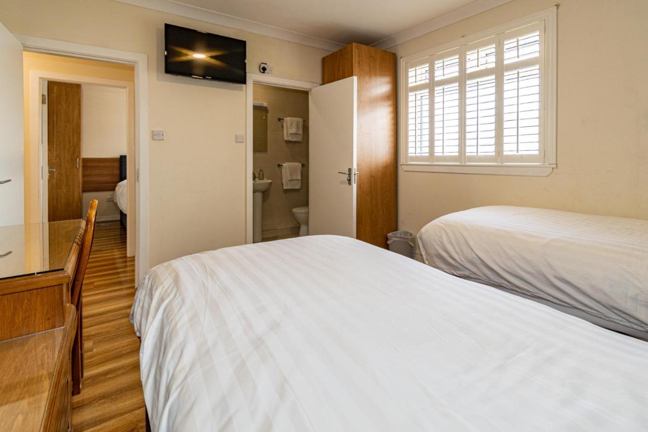 Aisling Guest House Ашбърн Екстериор снимка