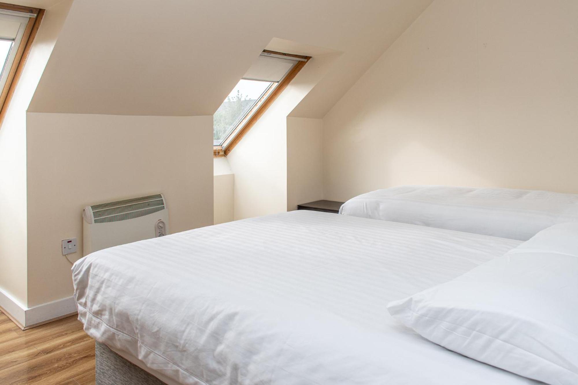 Aisling Guest House Ашбърн Екстериор снимка